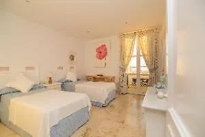 Apartments Jardines De Las Golondrinas Marbella Hotel