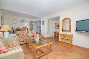 Apartments Jardines De Las Golondrinas Marbella 3*,