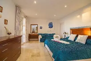 Apartments Jardines De Las Golondrinas Marbella Hotel
