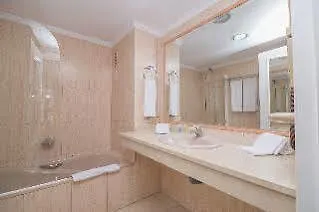 Apartments Jardines De Las Golondrinas Marbella 3*,